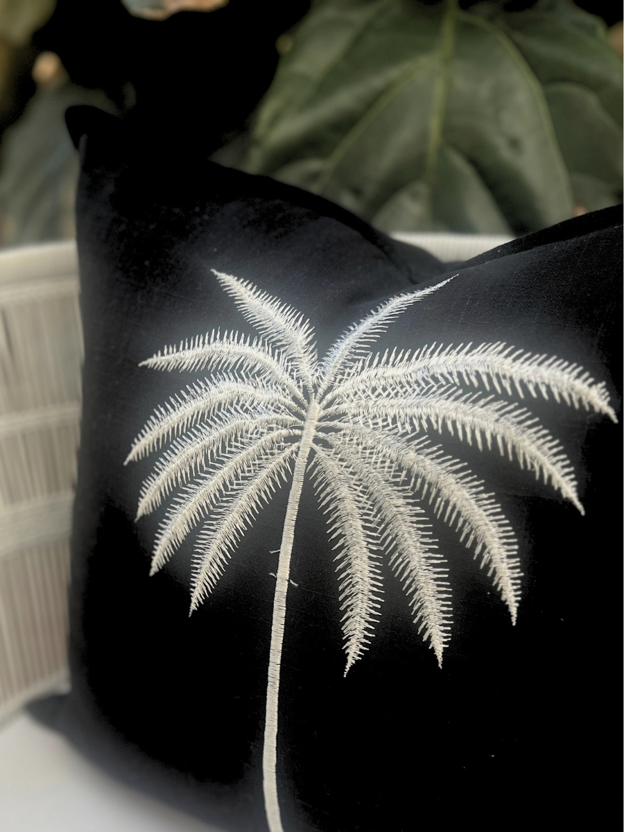 Queen Palm cover - Black