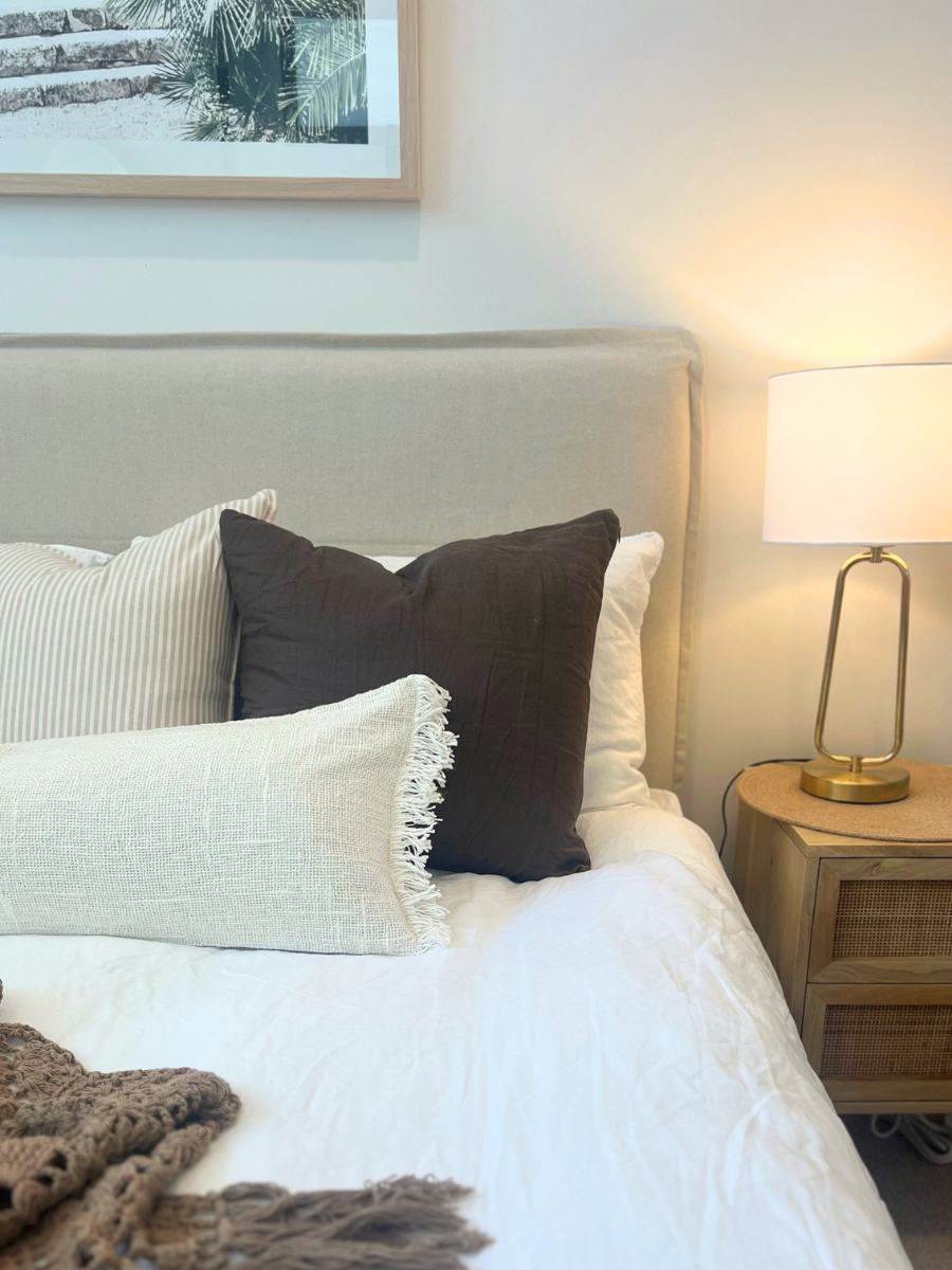 Fringed cushion cover - Lumbar - Restock!