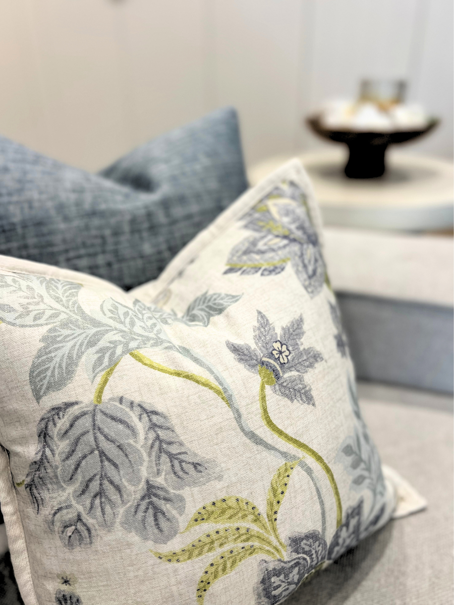 Uluwatu cushion cover