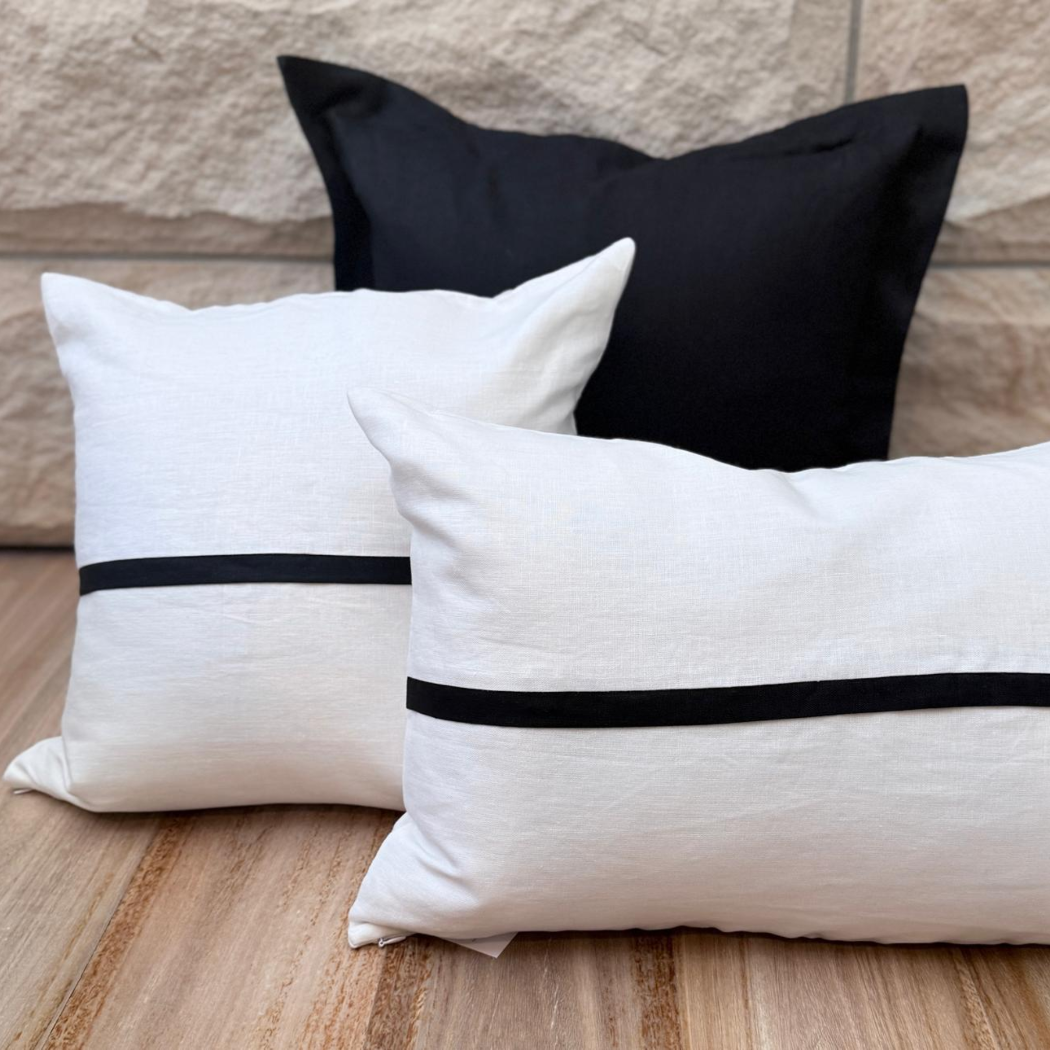 Capri Collection - Black & Ivory - Square and Oblong cushions - New!