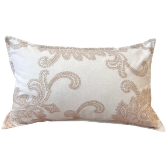 Decorative white rectangular cushion.