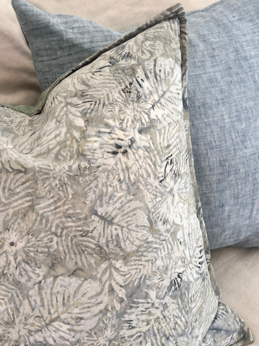 Palm-Leaves-Ocean-Blue-Cushion Screen Print Linen