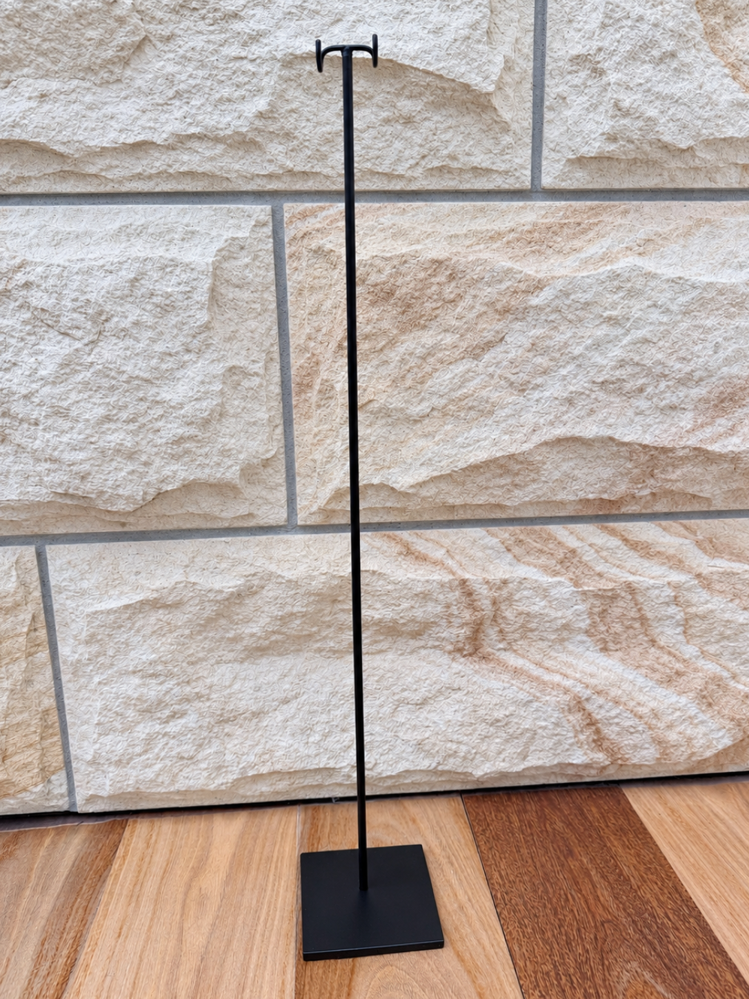 Stand for Wall Hangings